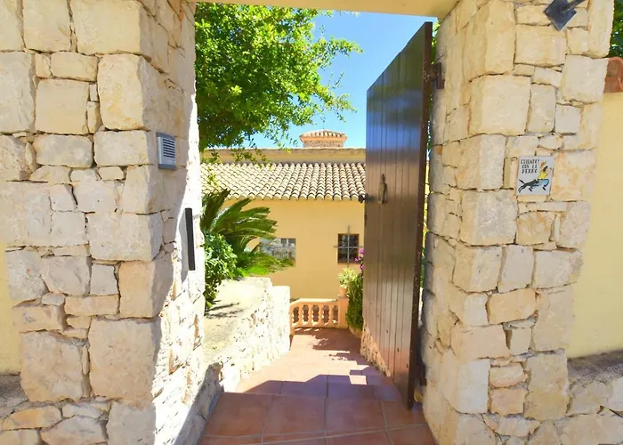 Casa Castillo Al Mar *