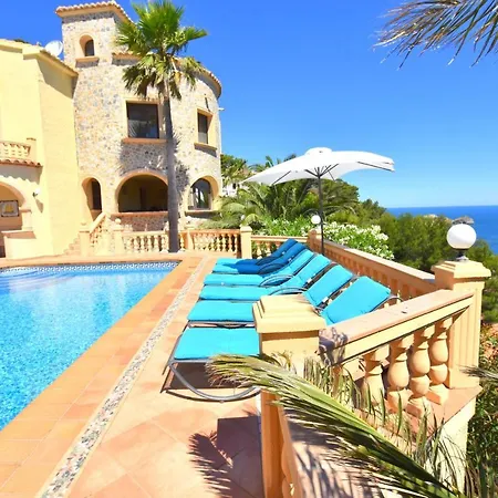 Casa Castillo Al Mar * Jávea